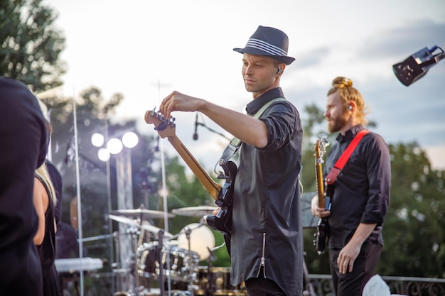 guitar player having concert rehearsal street 386167 11425